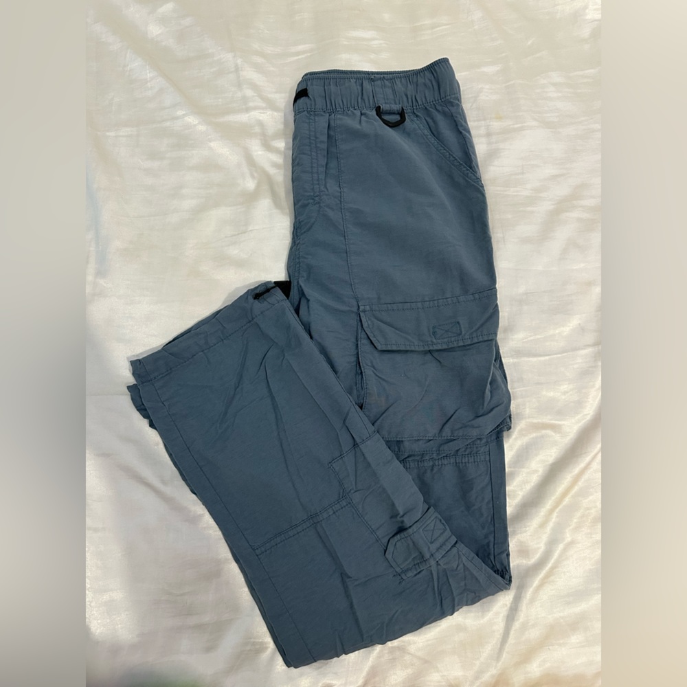 Utility cargo blue straight leg pants from aeropostale.